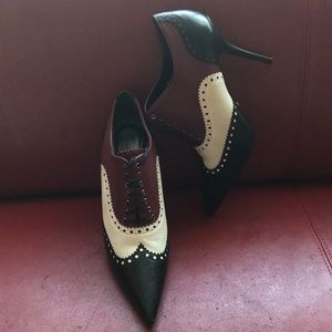 2017 women’s  Gucci Oxford Booties
